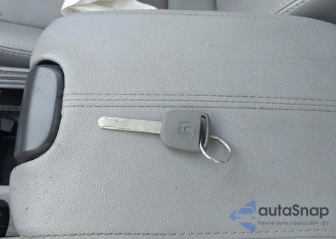 2011 Honda Accord 2.4 Lx from USA, damaged, VIN 1HGCP2F34BA044085